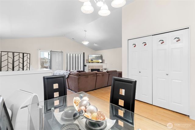 5909 NE 33rd Circle, Vancouver, WA 98661