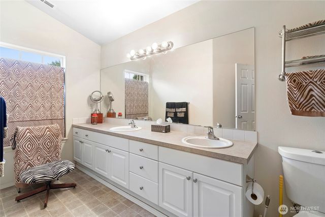 5909 NE 33rd Circle, Vancouver, WA 98661