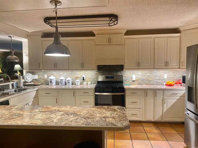 874 Stacy Springs, Heber Springs, AR 72543