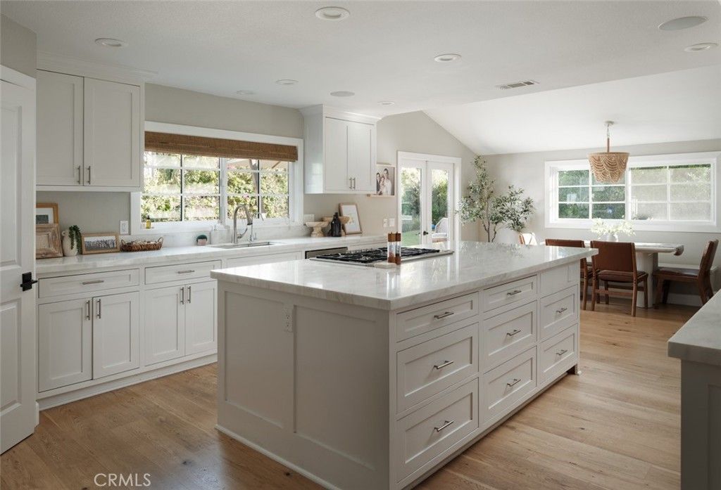 2056 Port Weybridge Place, Newport Beach, CA 92660 — exterior