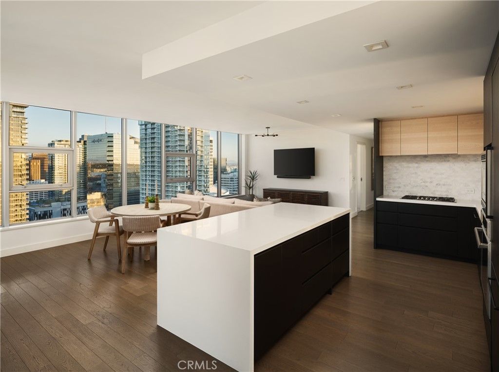 Image 20 of property listing at 1388 Kettner Boulevard 2803, San Diego, CA 92101