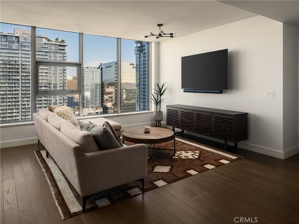 Image 23 of property listing at 1388 Kettner Boulevard 2803, San Diego, CA 92101