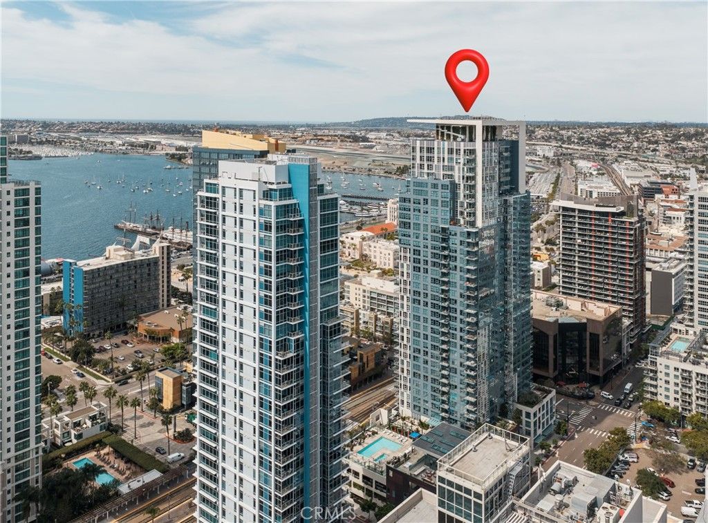 Image 4 of property listing at 1388 Kettner Boulevard 2803, San Diego, CA 92101