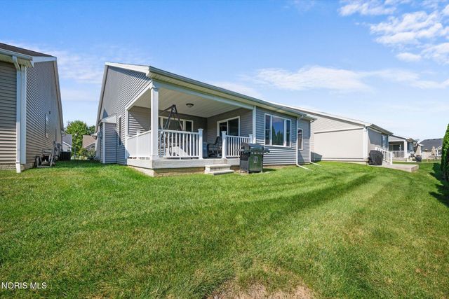 718 Meadowland Trail, Toledo, OH 43615