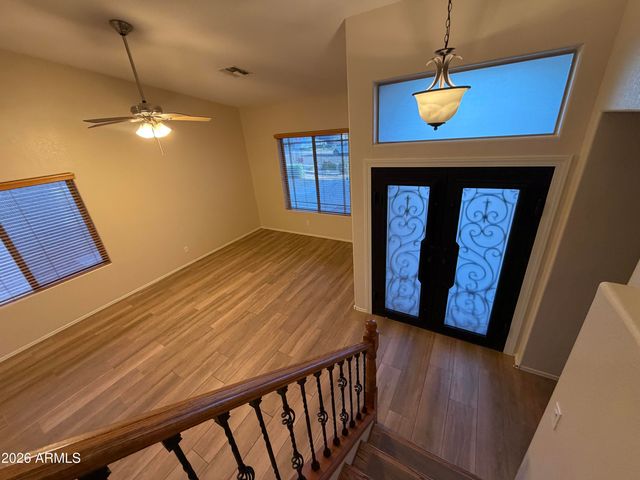 8498 W QUAIL TRACK Drive, Peoria, AZ 85383