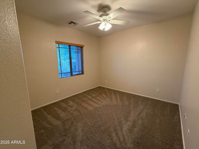 8498 W QUAIL TRACK Drive, Peoria, AZ 85383