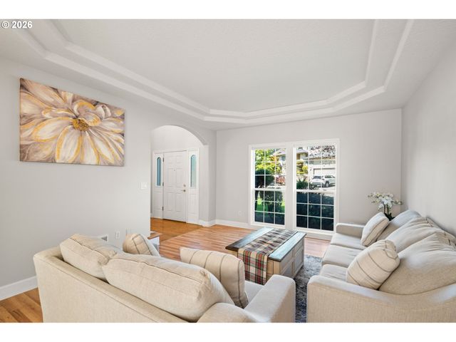 4000 Sw 30TH Dr, Gresham, OR 97080