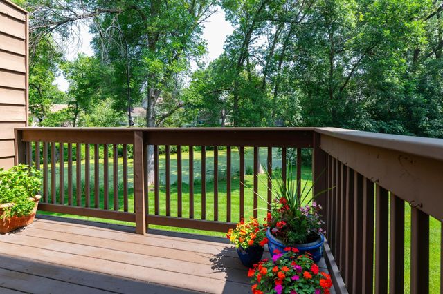 11270 36th Place N, Plymouth, MN 55441