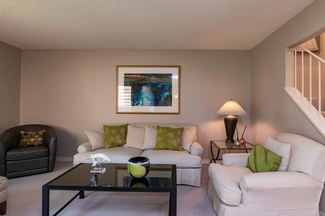 11270 36th Place N, Plymouth, MN 55441