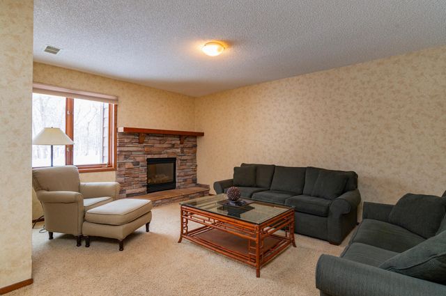 11270 36th Place N, Plymouth, MN 55441