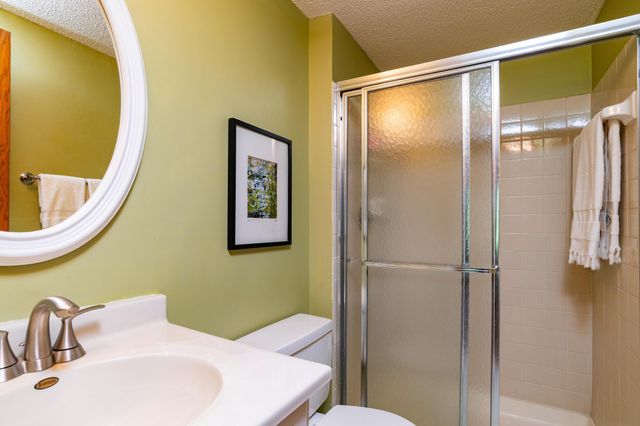 11270 36th Place N, Plymouth, MN 55441