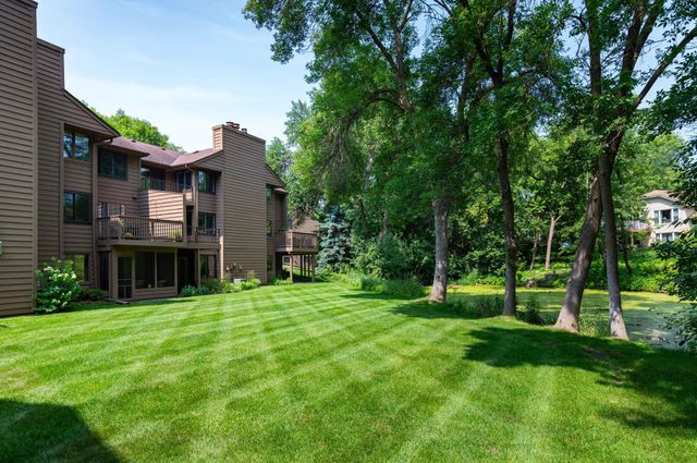 11270 36th Place N, Plymouth, MN 55441