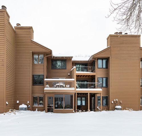 11270 36th Place N, Plymouth, MN 55441