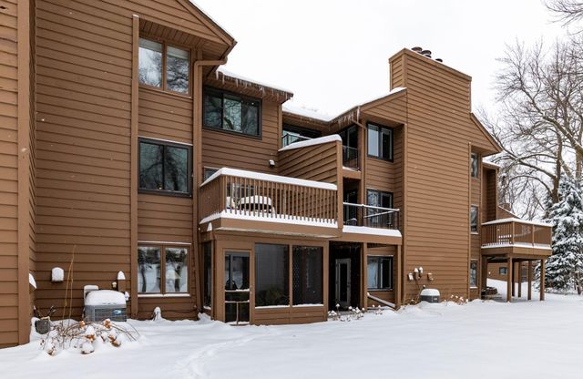 11270 36th Place N, Plymouth, MN 55441