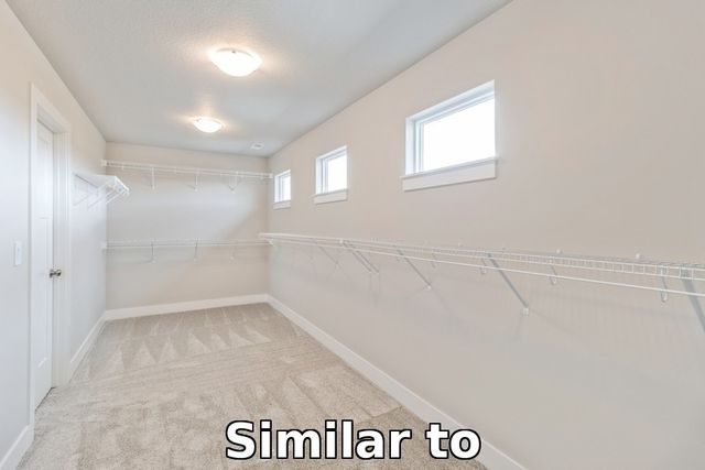 390 NW Compass Avenue, Waukee, IA 50263