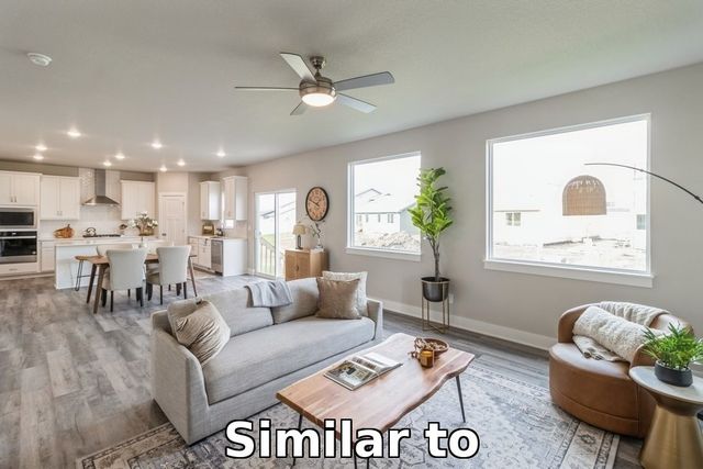 390 NW Compass Avenue, Waukee, IA 50263