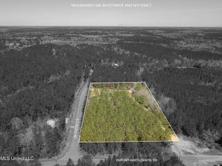 10 E Et Poole Road, Poplarville, MS 39470
