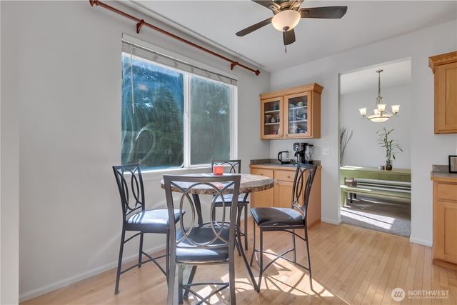 5702 Hazel Loop SE, Auburn, WA 98092
