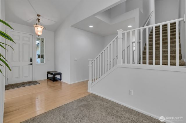 5702 Hazel Loop SE, Auburn, WA 98092