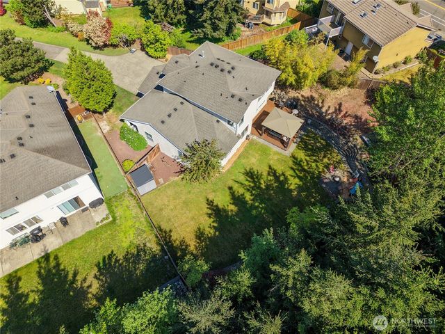 5702 Hazel Loop SE, Auburn, WA 98092