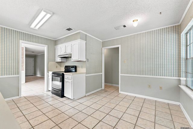 8535 Barnett Dr, Baton Rouge, LA 70809