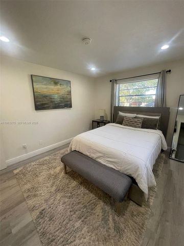 1736 N 16th Ct A, Hollywood, FL 33020