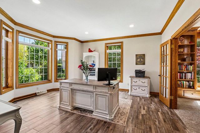 W288N3341 Lost Creek COURT, Pewaukee, WI 53072