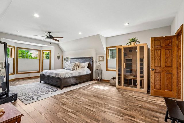 W288N3341 Lost Creek COURT, Pewaukee, WI 53072