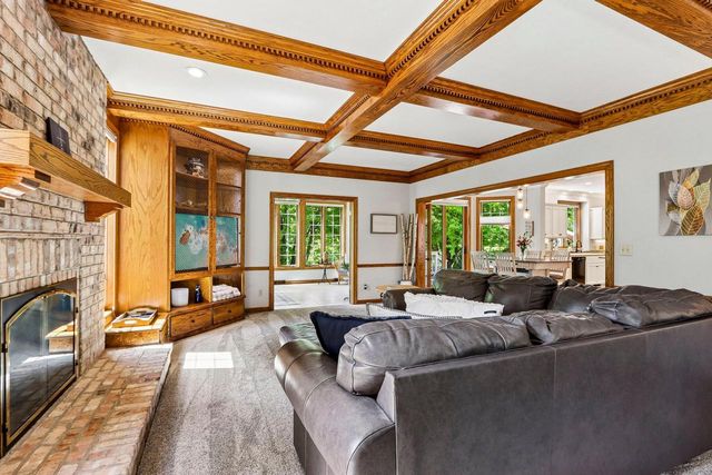 W288N3341 Lost Creek COURT, Pewaukee, WI 53072