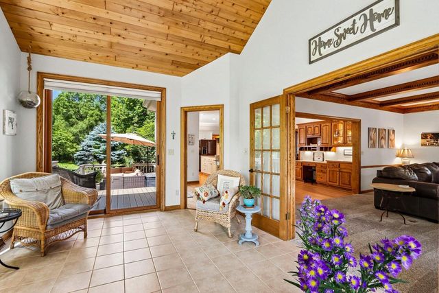 W288N3341 Lost Creek COURT, Pewaukee, WI 53072