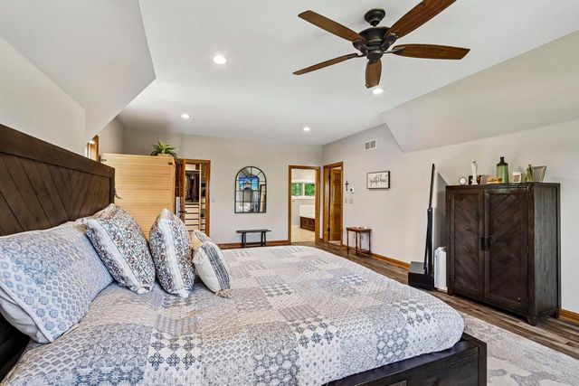 W288N3341 Lost Creek COURT, Pewaukee, WI 53072