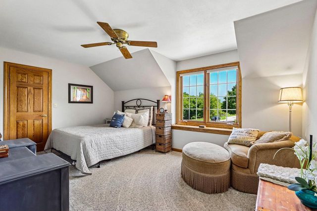 W288N3341 Lost Creek COURT, Pewaukee, WI 53072