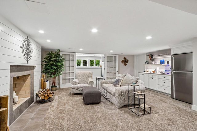 W288N3341 Lost Creek COURT, Pewaukee, WI 53072