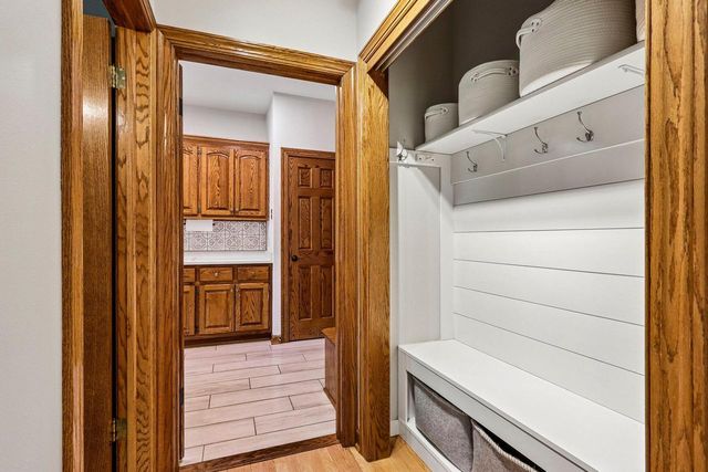 W288N3341 Lost Creek COURT, Pewaukee, WI 53072