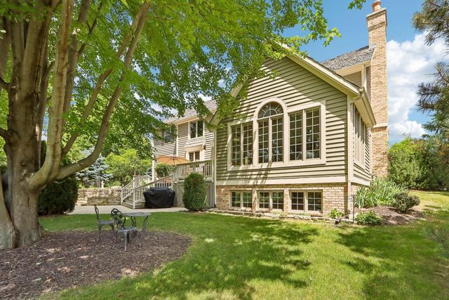 W288N3341 Lost Creek COURT, Pewaukee, WI 53072