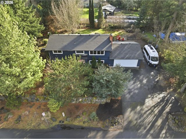 10050 Nw BRADY Ln, Portland, OR 97229