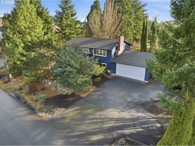 10050 Nw BRADY Ln, Portland, OR 97229