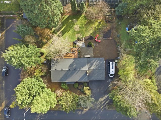 10050 Nw BRADY Ln, Portland, OR 97229