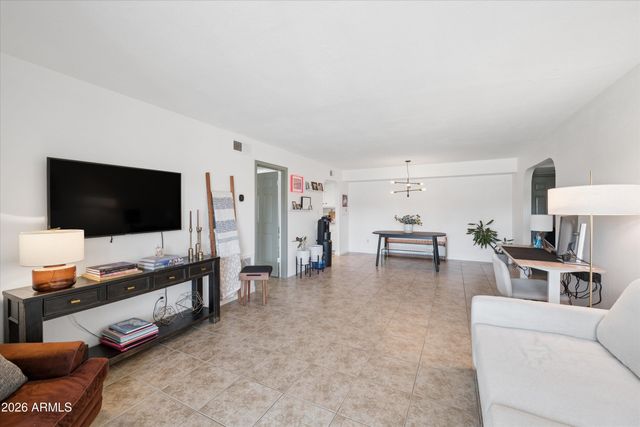 3825 E CAMELBACK Road E 186, Phoenix, AZ 85018
