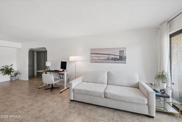 3825 E CAMELBACK Road E 186, Phoenix, AZ 85018