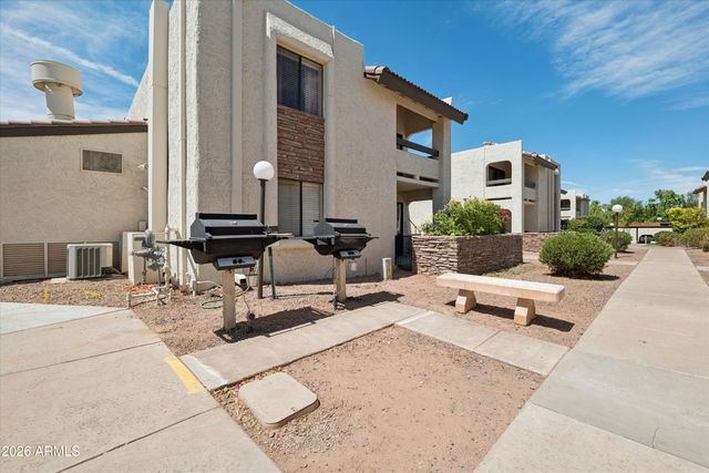 3825 E CAMELBACK Road E 186, Phoenix, AZ 85018