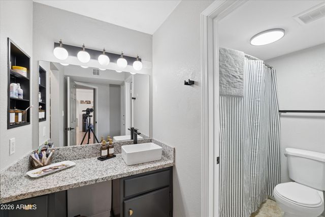 3825 E CAMELBACK Road E 186, Phoenix, AZ 85018