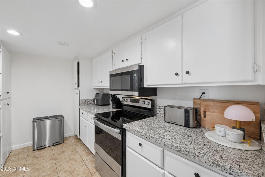 3825 E CAMELBACK Road E 186, Phoenix, AZ 85018 — photo 3