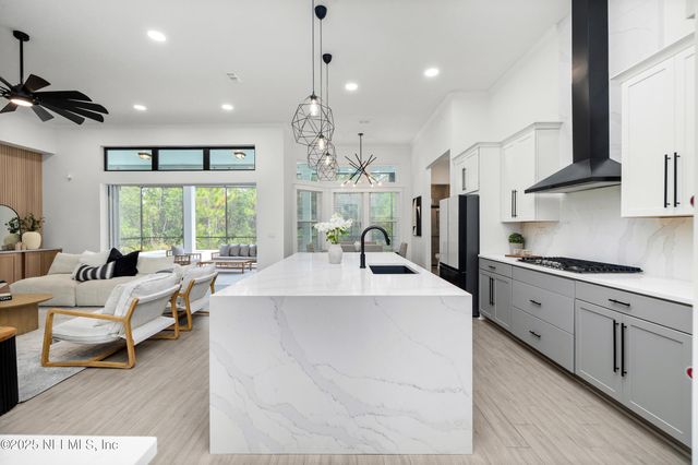 306 TORTOLA Way, St. Johns, FL 32259