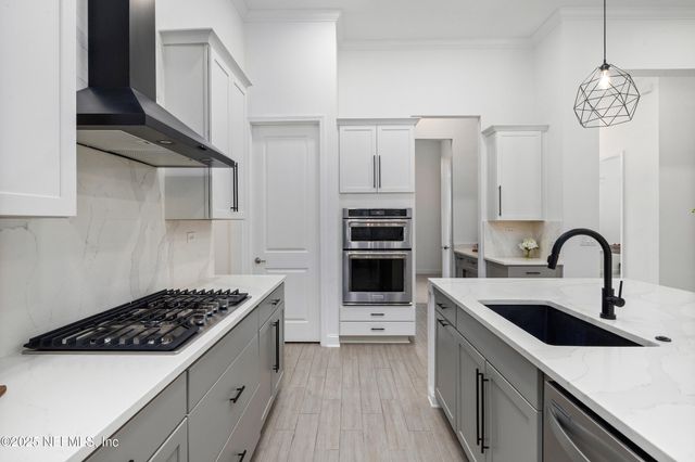 306 TORTOLA Way, St. Johns, FL 32259