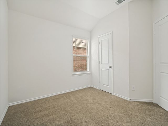911 Corral Street, Royse City, TX 75189