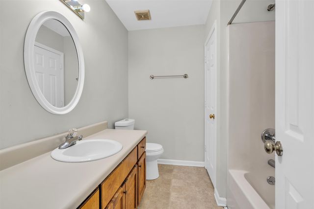 128 Belle Flower Court, Spartanburg, SC 29303