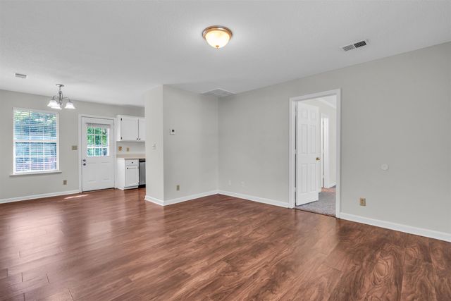 128 Belle Flower Court, Spartanburg, SC 29303