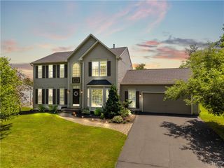 8612 Lydia Lane, Cicero, NY 13039