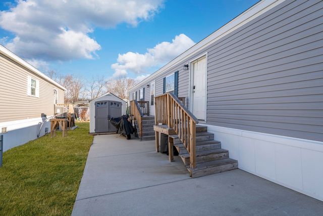 1036 Lunga Drive, Round Lake, IL 60073